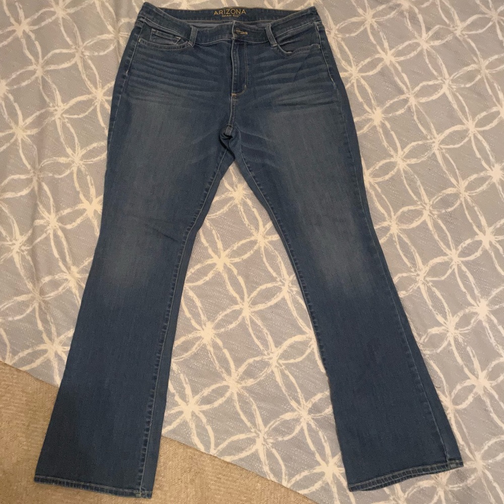 Arizona Bootcut Jeans Size 15